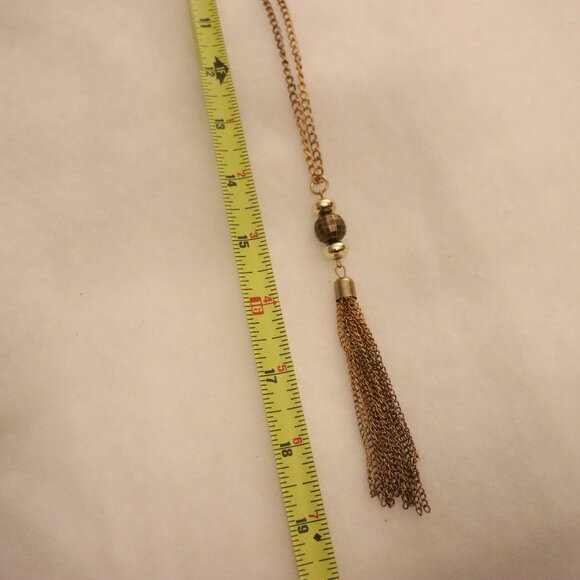 14" Gold chain tassel and ball beads on long vintage style necklace, 1920s party - Picture 2 of 5